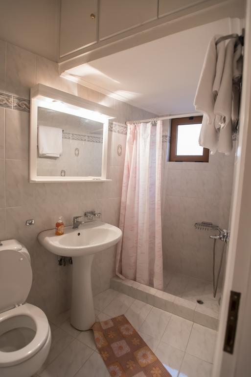 Artemis Hotel Karpenísion Cameră foto